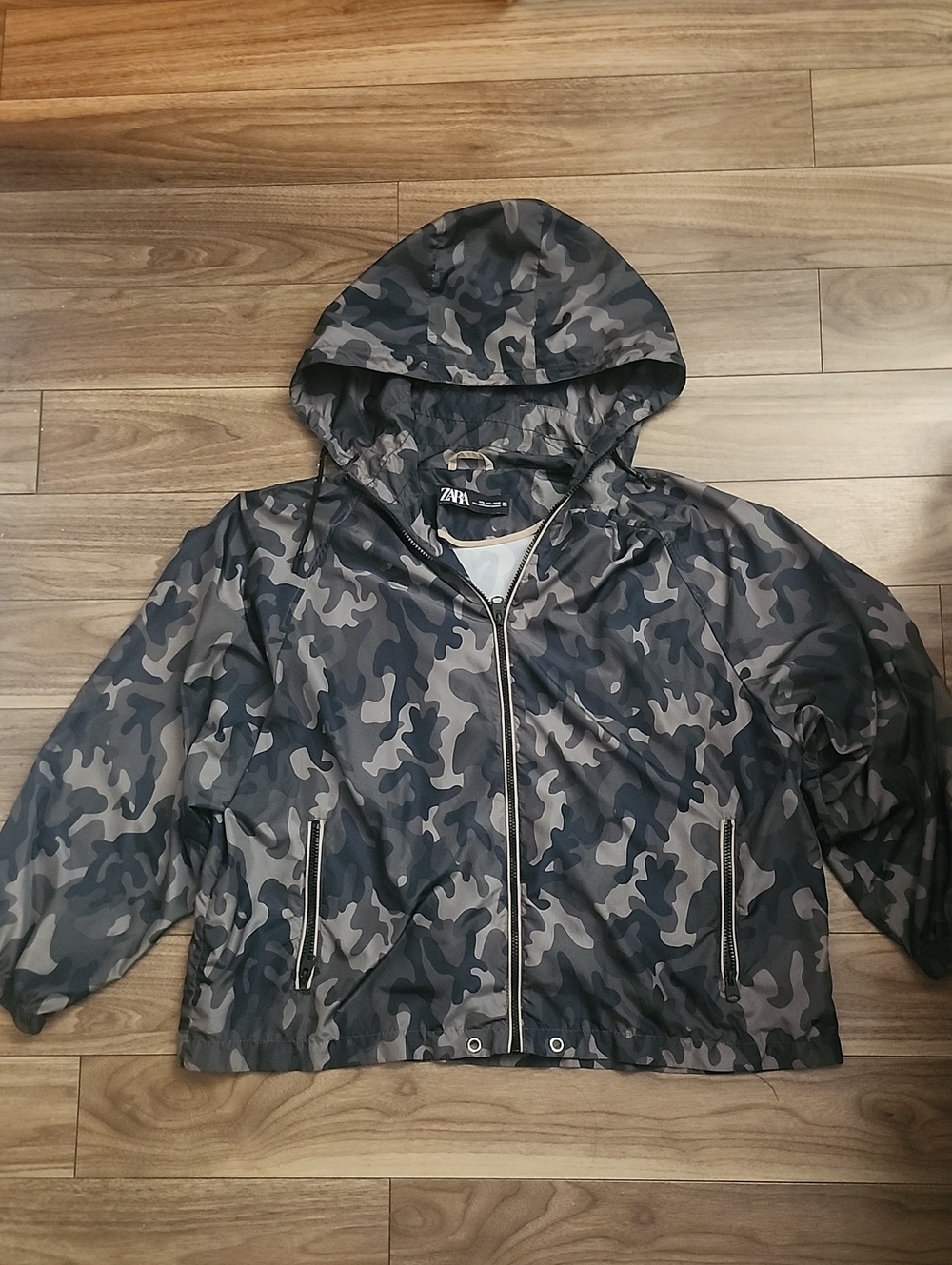 ZARA Lightweight Hooded Jacket Camo Print